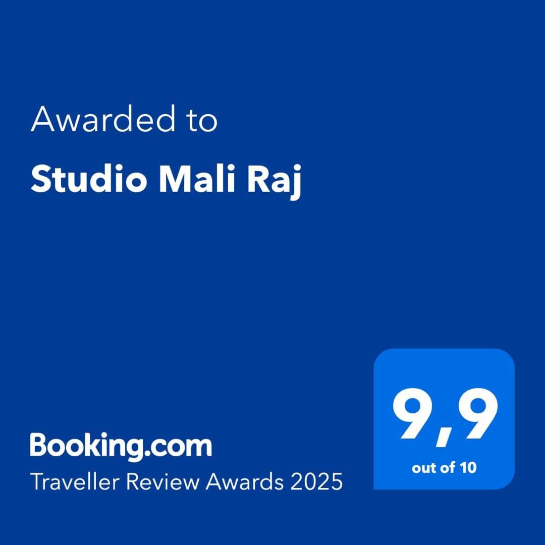 Studio Mali Raj Supetar Bagian luar foto